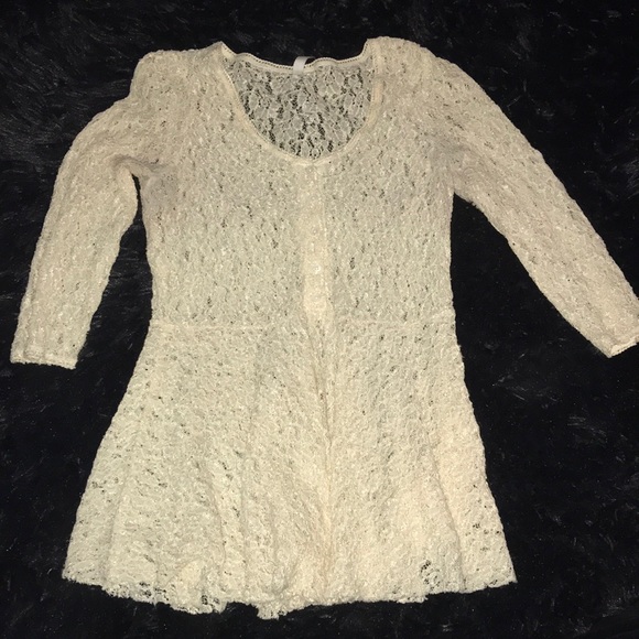 Top - Picture 1 of 1